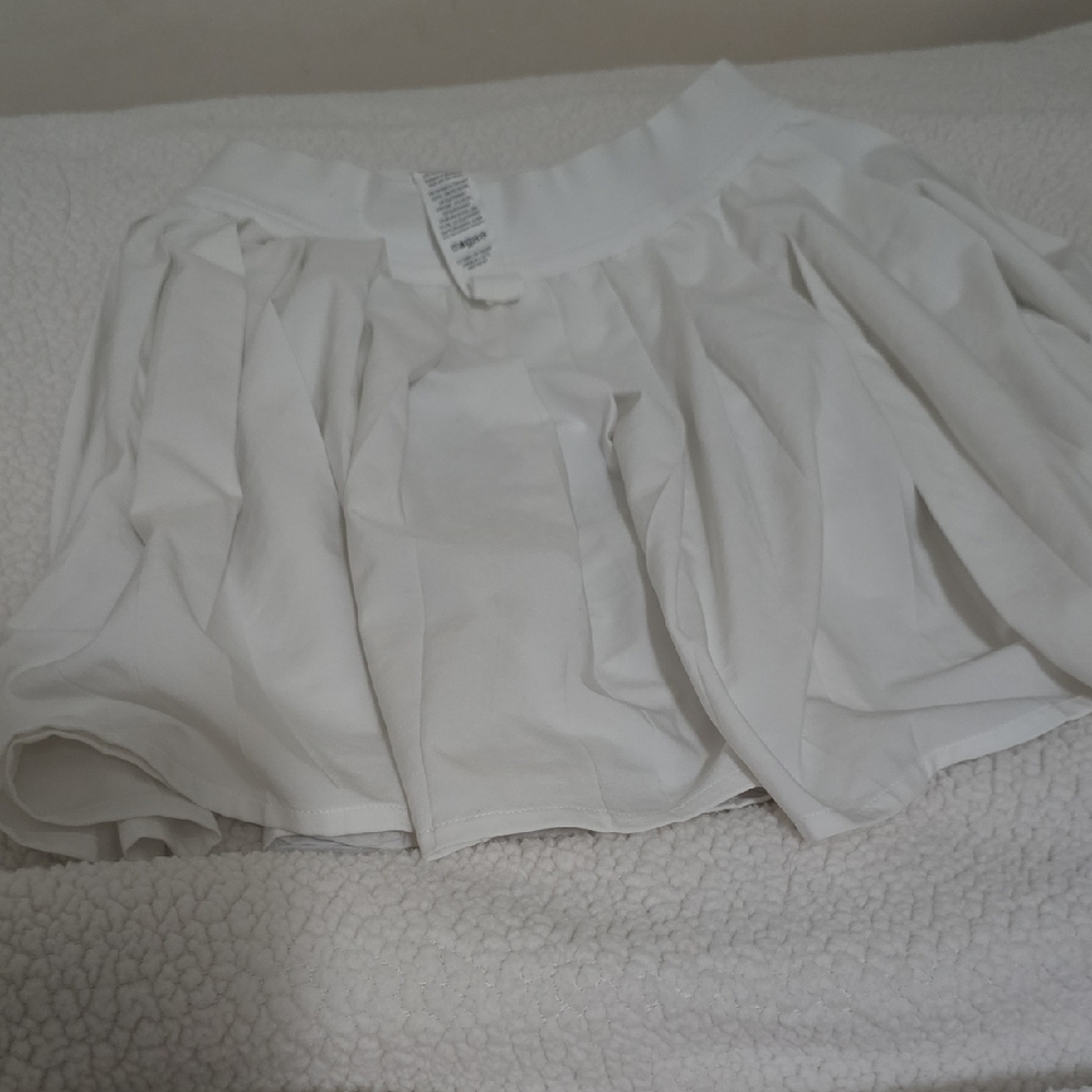 lululemon athletica White Skirt